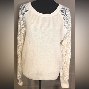 Cream sweater with lace sleeves BNWT